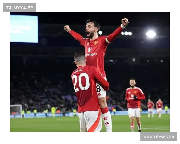 英格兰足球超级联赛：曼联中场B费送出关键助攻