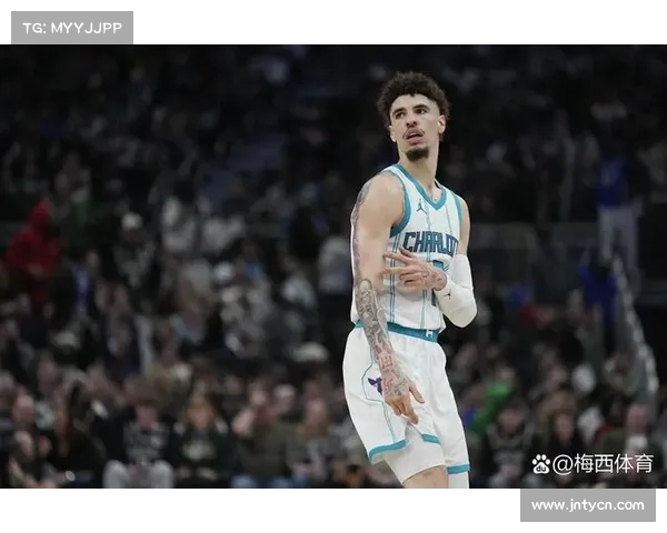 公牛副总裁乐观看待鲍尔恢复进展 希望他能在训练营前做好准备(nba公牛有谁) 公牛副总裁乐观看待鲍尔恢复进展 希望他能在训练营前做好准备(nba公牛有谁)